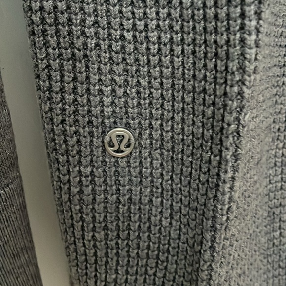Lululemon Sz 4 The Sweater Life Vneck Knit Longsleeve Grey - Picture 8 of 8